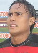 Henry Hernandez